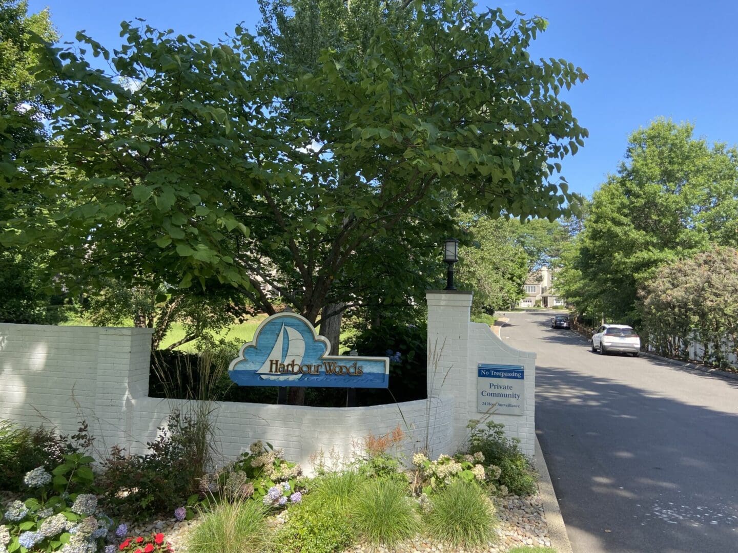 Harbour Woods private community entrance.